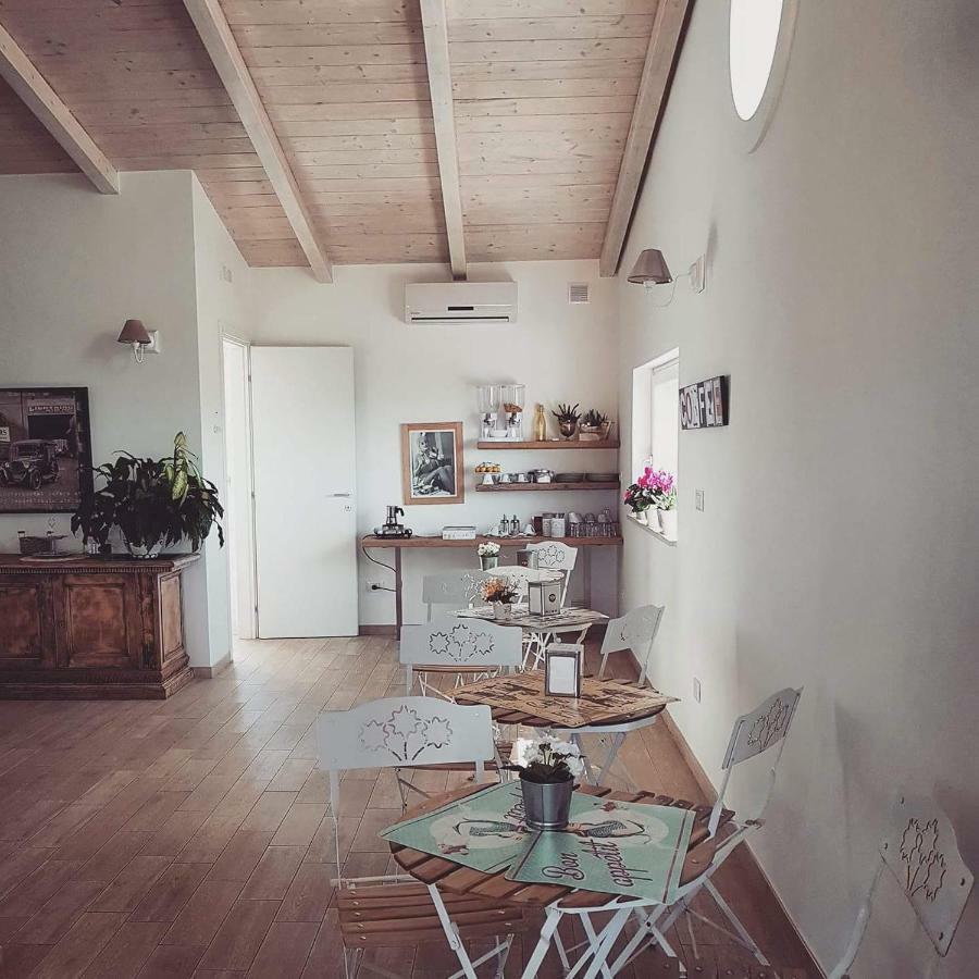 Like At Home B&B Sannicandro di Bari Екстериор снимка